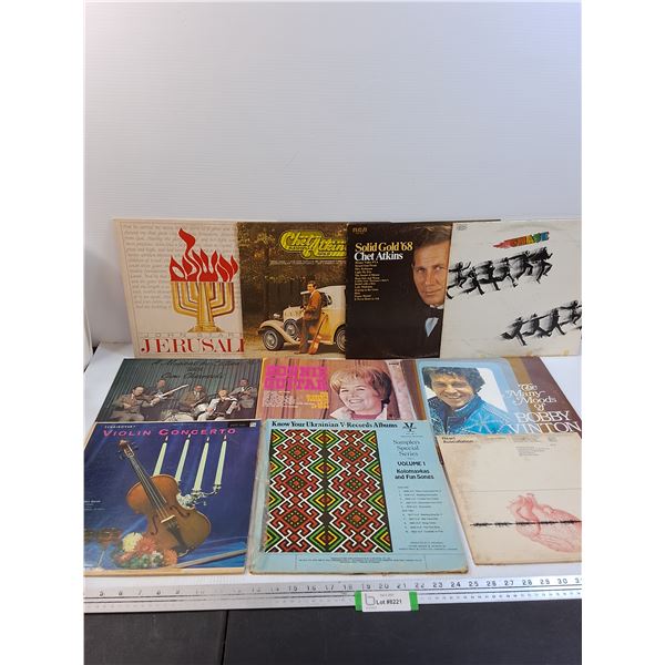 (10) Record: Chet Atkins, Ukrainian, Tchaikosky, Misc