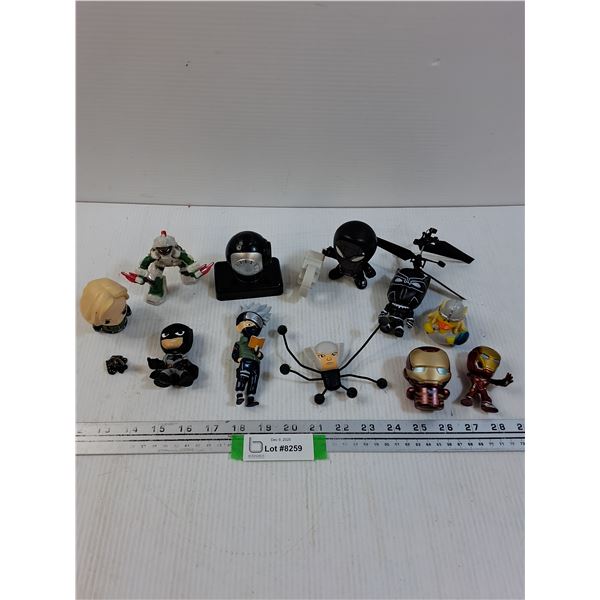 (13) Figurines: Iron man, Spiderman, Teenage Mutant Ninja Turtles, Batman, Misc