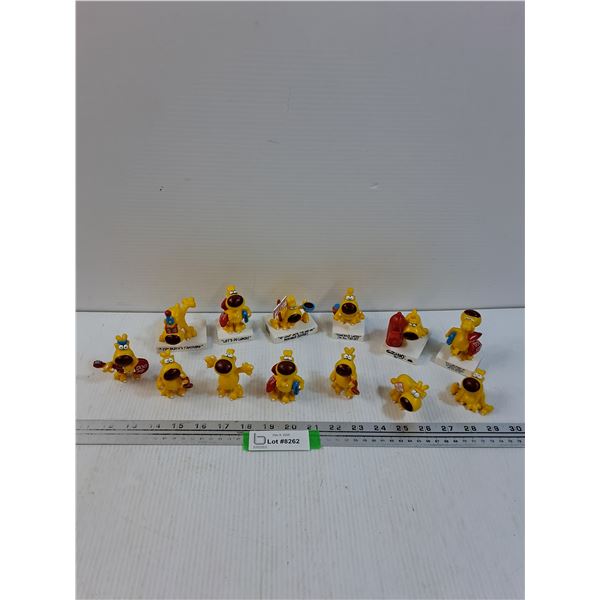 (13) Retro Grimmy Dog PVC Figurines