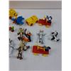 Image 3 : Looney Tunes Figurines & Vehicles Lot