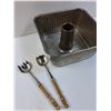 Image 2 : Vintage Square Bundt Pan & Salad Utensils
