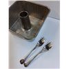 Image 3 : Vintage Square Bundt Pan & Salad Utensils