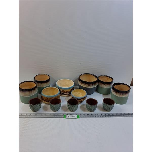 (13) Plant Pots - Various