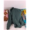 Image 3 : V Neck Pullover, Sweaters - Size L - XXL
