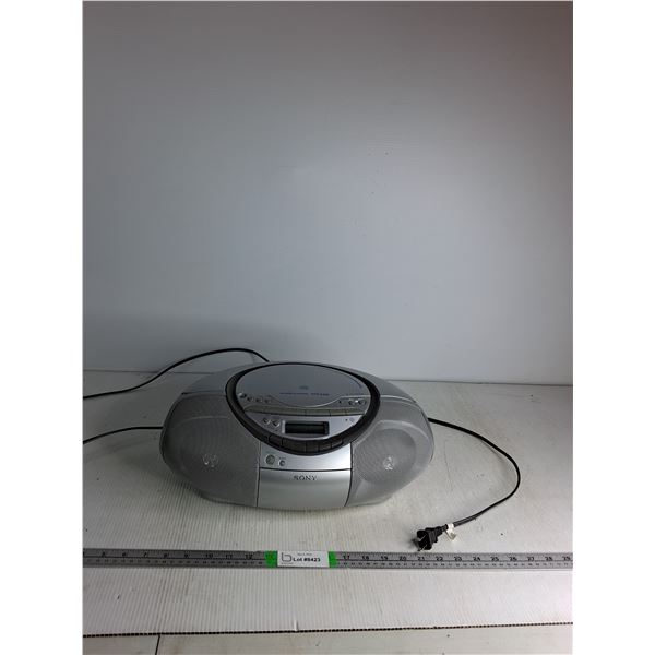 SONY CD-R/RC Playback Player (powers on) 16"x12"