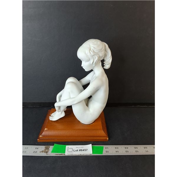 8.5" Kaiser Bisque 'Woman Sitting Nude' Porcelain Figurine #568 & Wooden Stand