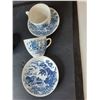 Image 2 : Ceramic Pitcher 4.5", Teacups & Plates