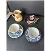 Image 3 : Ceramic Pitcher 4.5", Teacups & Plates