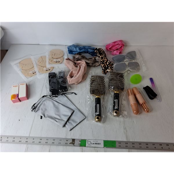 Headbands, Hairbrushes, Makeup Brushes, Misc. New