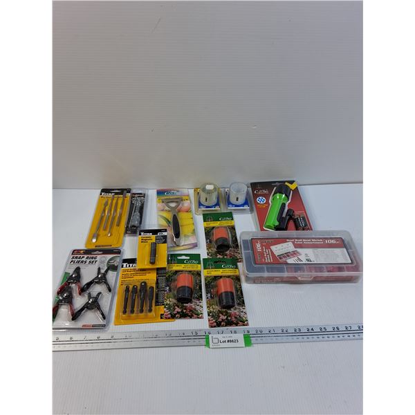 Tool Lot: Snap Ring Pliers, Heat Shrink, Pry Tools, Hole Saws, Misc