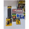 Image 2 : Tool Lot: Zip Ties, Flashlight, Hole Saw, Heat Shrink, Misc