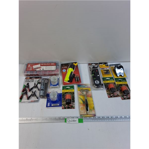 Tool Lot: Level, Flashlight, Snap Ring Pliers, Misc