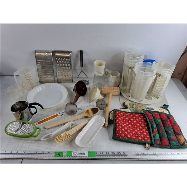 Potato Masher, Cooking Thermometer, Flour Strainer, Measuring Pitchers, Funnels, Measuring Spoons