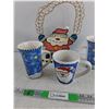 Image 2 : Ceramic Christmas Mugs, Santa Claus Desk Decor
