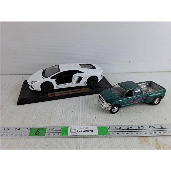 Die Cast Dodge Ram 3500 and Maisto Lamborghini Aventador LP 700-4