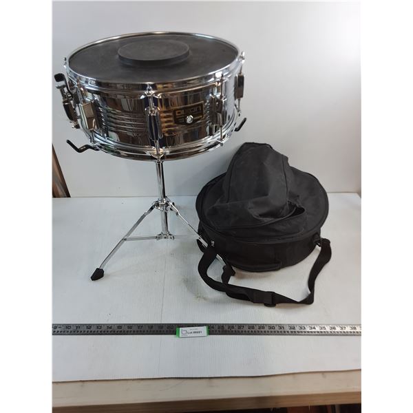Dixon Snare Drum w/Practice Pad & Carry Case - PICK UP ONLY