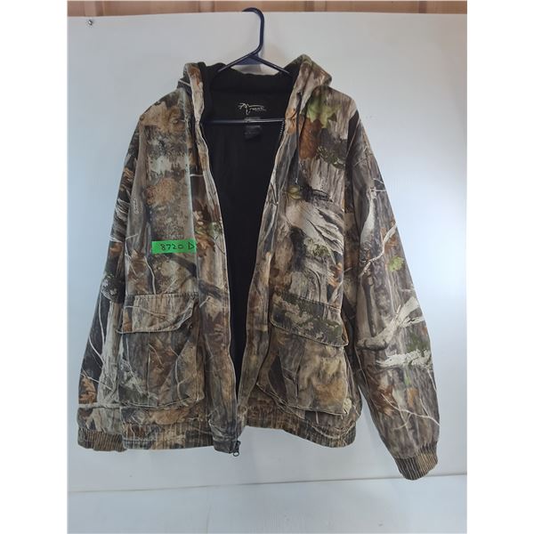 * Next Camo Men's 2XL Insulated Hooded Camouflage Jacket