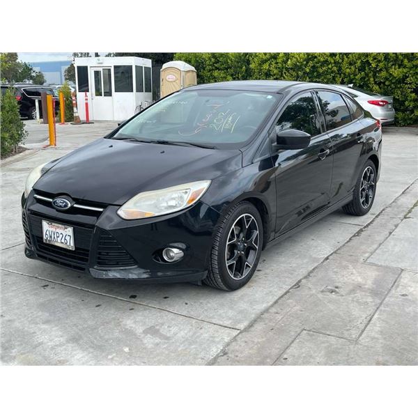 FORD  FOCUS 2012 T-DONATION