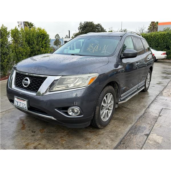 NISS PATHFINDER 2014 T-DONATION