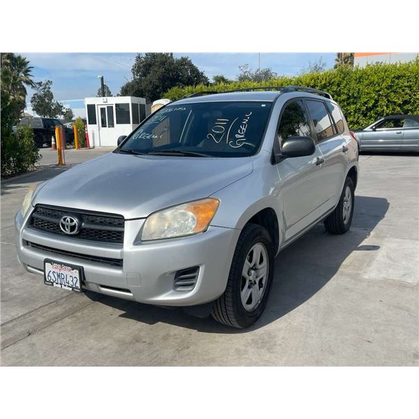 TOYT RAV4 2011 O/S TITLE 2 DAYS