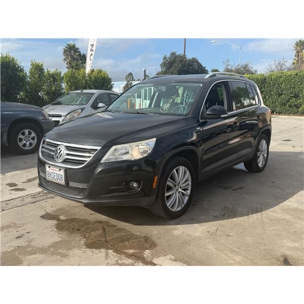 VOLK TIGUAN 2010 T-2 DAYS