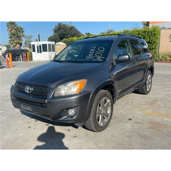 TOYT RAV4 2010 O/S TITLE 2 DAYS