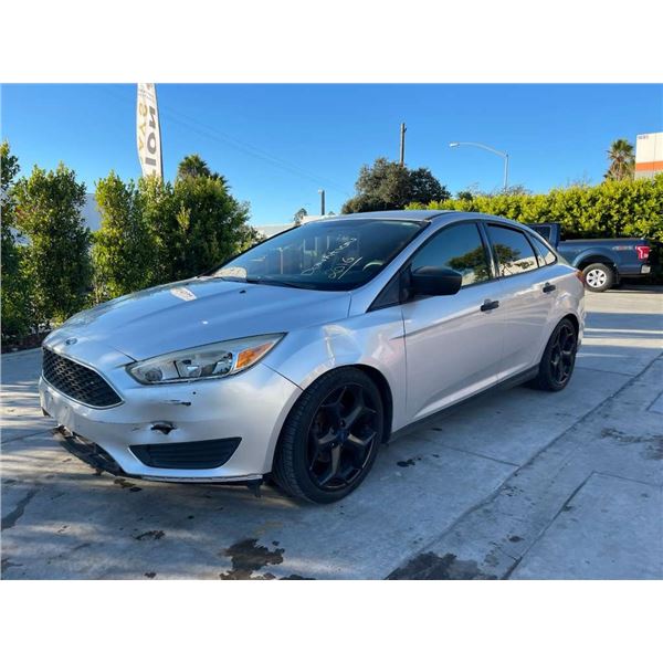 FORD  FOCUS 2016 L/S-DON