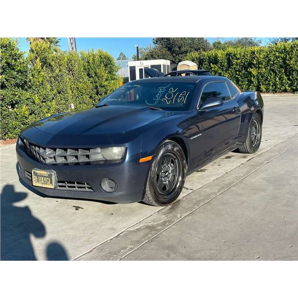CHEV CAMARO 2012 O/S TITLE 2 DAYS