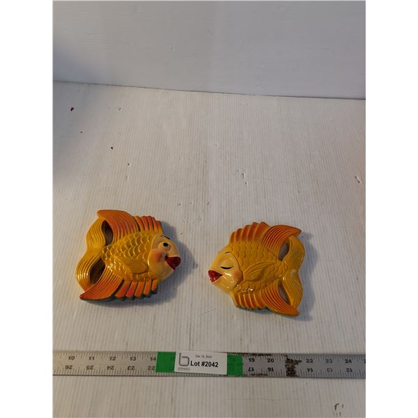 Miller Studios Chalkware Kissing Fish Wall  Art Plaques