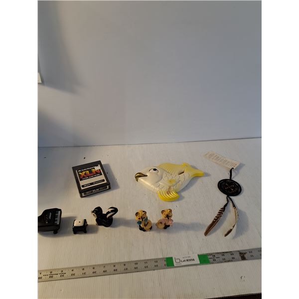 Glass Piano & Skunk, Pair of Cats, Fish Wall Plaque, XLN Set Etc