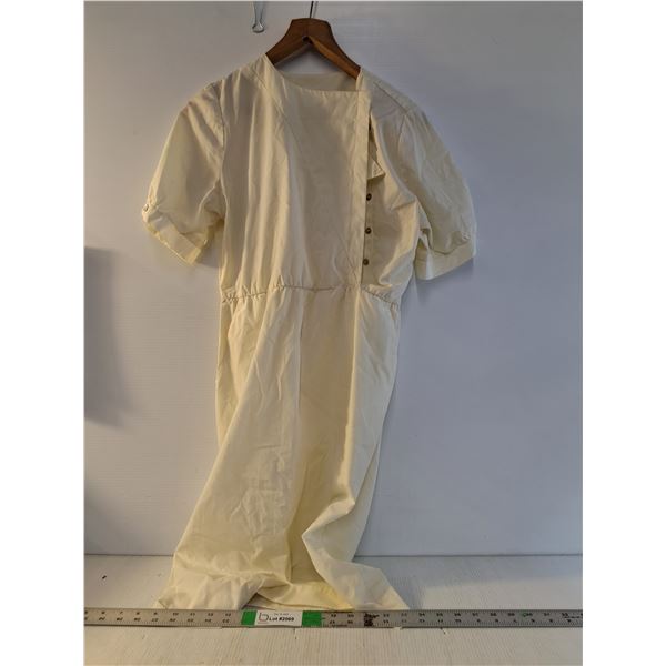 Cream Childrens Dress (size small)