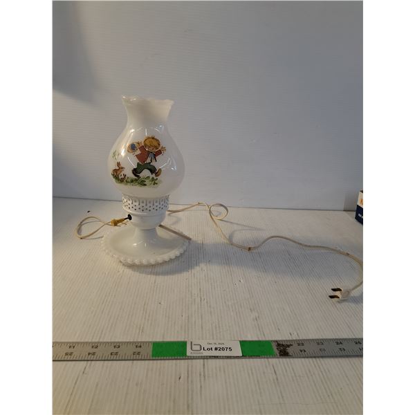 Desk Lamp(no bulb) 11" Tall