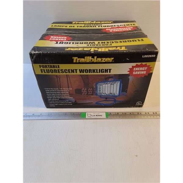 NOS Portable Fluorescent Worklight-sealed