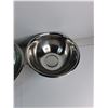 Image 3 : Stainless Steel Colander And Mixing Bowl Up To 14"