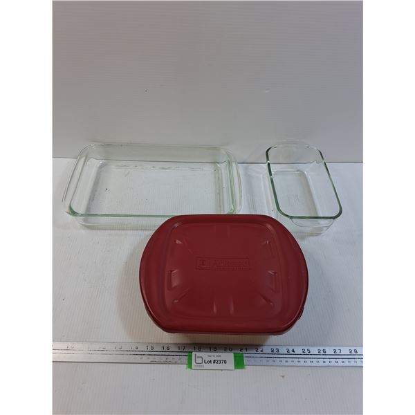 (3) Pyrex & Anchor Hocking Baking Dishes - Various Sizes