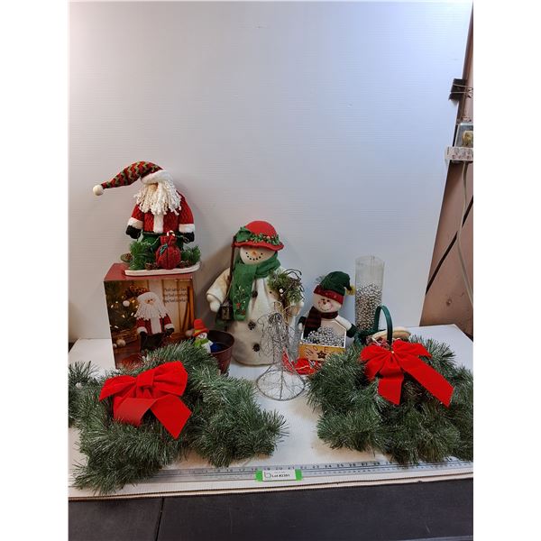 Christmas Lot: Santa, Garlands, Snowmen, Angel, Misc