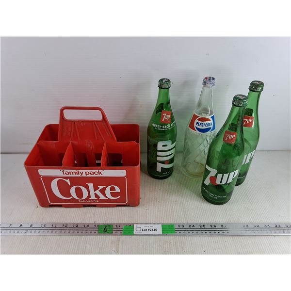 Vintage Coca Cola 6 Bottle Caddy, Vintage 750ml 7UP and Pepsi Cola Glass Bottles