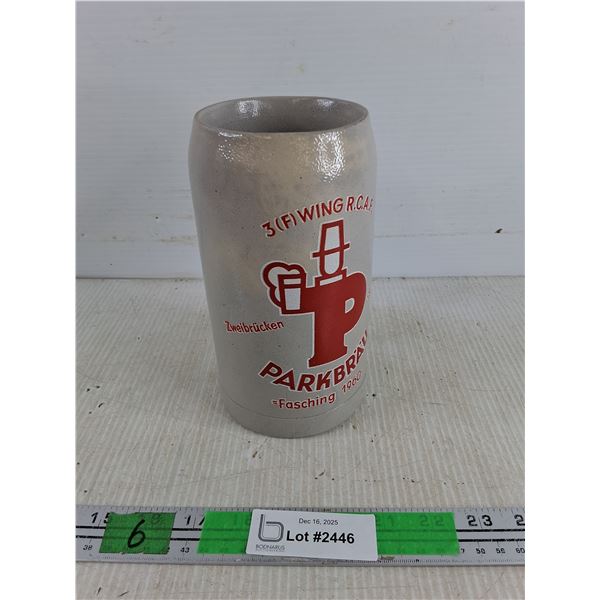 3(F) Wing R.C.A.F. Parkbrau Stoneware Beerstein