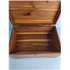 Image 3 : Pilliod Swanton Wooden Storage Box 16"x 10"x 8"