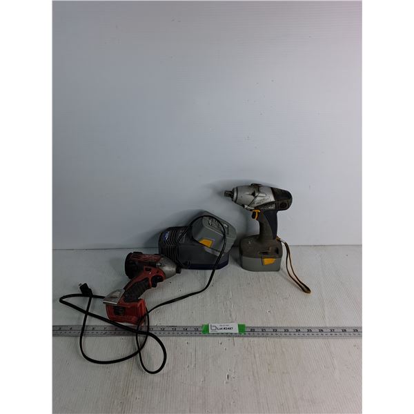 Mastercraft Maximum Cordless Impact Gun With (2) Batteries And Charger- Powers On, Milwaukee Cordles