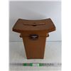 Image 1 : Fenwick Woodstream Cooler Seat 15" x 12" x 8"