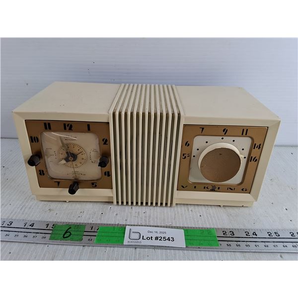 Vintage Viking Telechrom Movement Electric Clock - Powers On, As Is