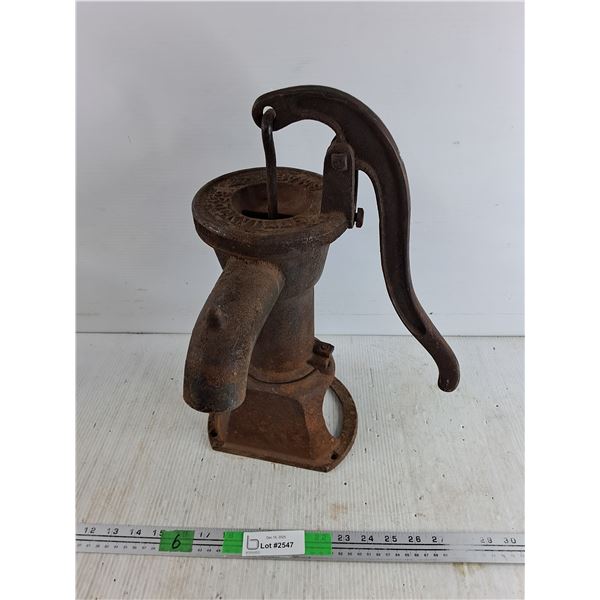 Vintage Cast Iron Hand Water Pump, Cannot Ship