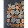Image 2 : Assorted US Coins - 1 Cent, 5 Cents, Quarter Dollar