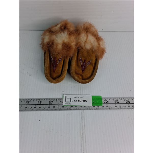 Beaded Moccasin Slippers- S