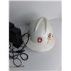 Image 4 : Hardhat, (2)Themos Water Bottles Up To 8.5", (6) Watch Bands, Automatic Soap Dispenser, (2) Acer Spe