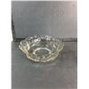 Image 2 : (3) Glass Serving Bowls Up to 8"