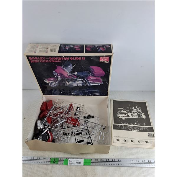 Vintage Academy Minicraft 1/10 Scale Harley Davidson Assembly Kit