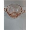 Image 3 : Pink Depression Glass Sugar Bowl and Hull Art Pottery Rosella Cream/Sugar Set
