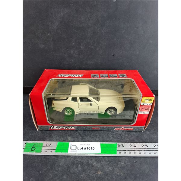 Majorette Club 1/24 Die Cast Porsche 944 Turbo